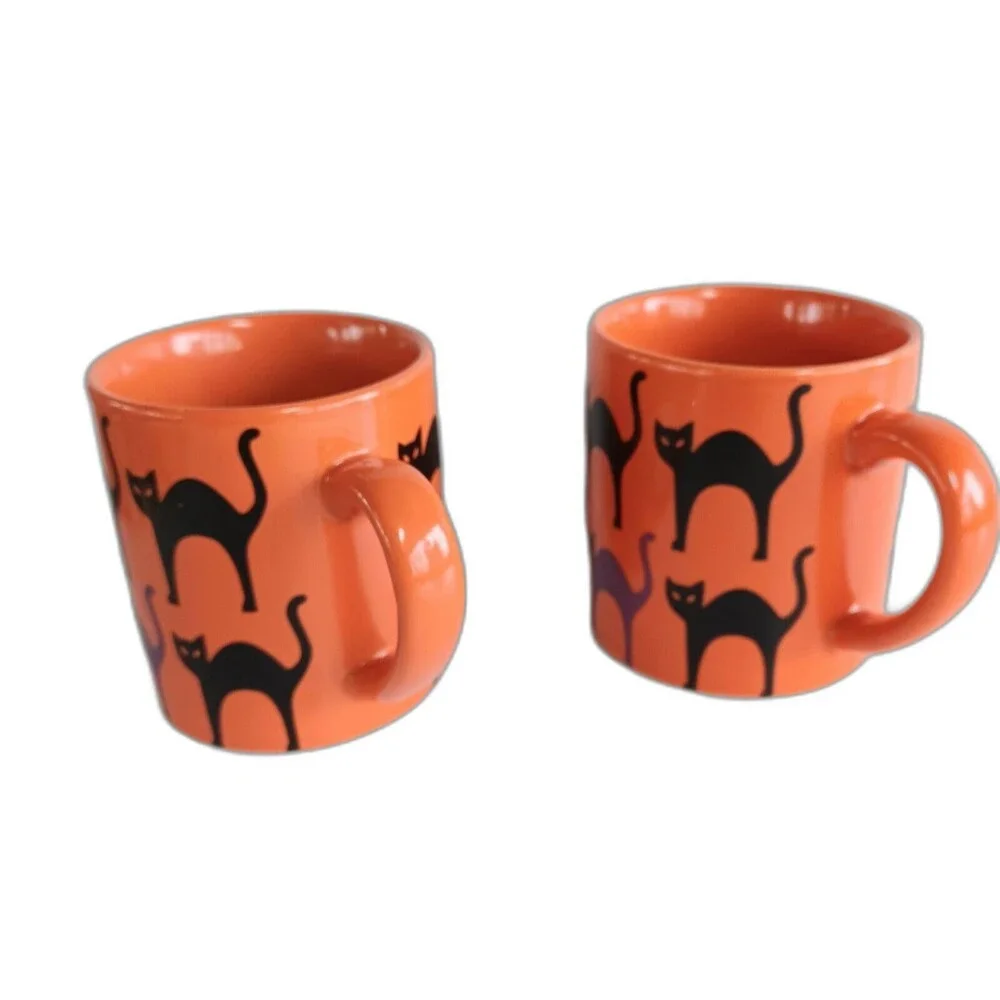 CRATE and BARREL Scaredy Cat Back Cat Small Coffee Mugs Orange Black Purple 7 oz